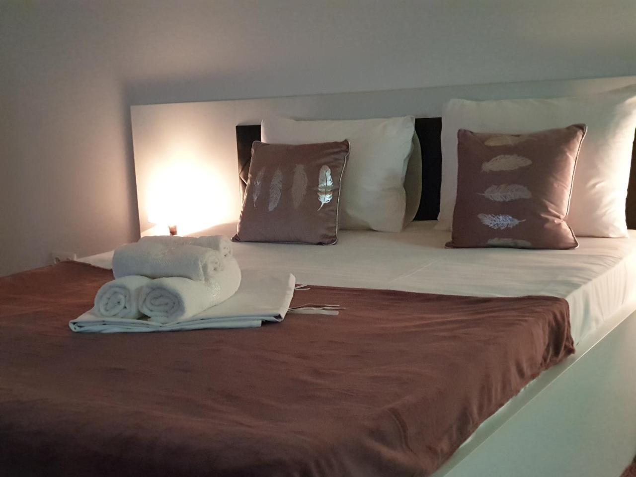 Divan Residence Apartments Bukares Bagian luar foto