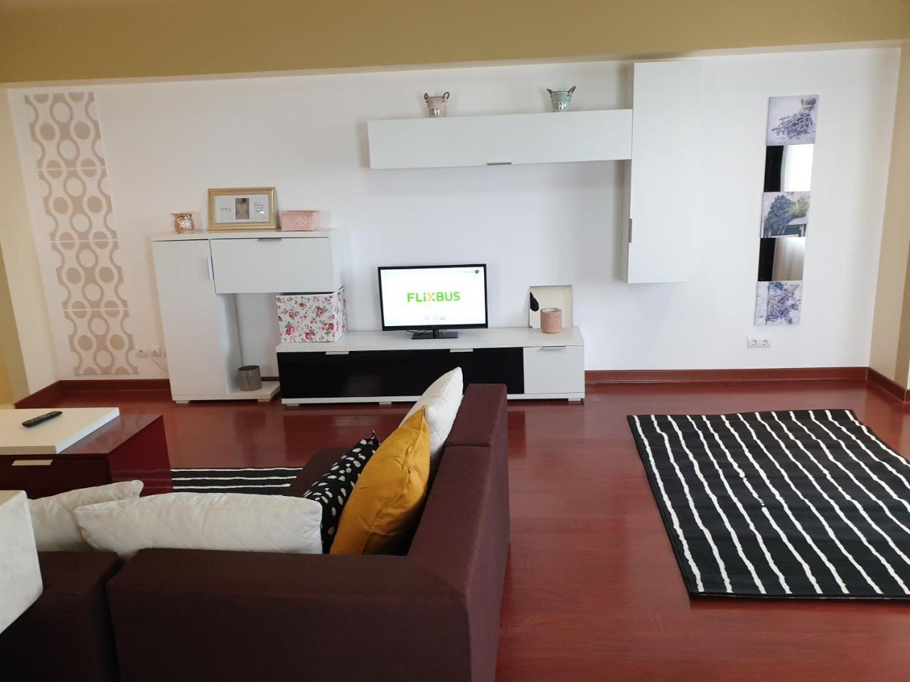Divan Residence Apartments Bukares Bagian luar foto