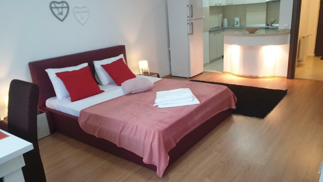 Divan Residence Apartments Bukares Bagian luar foto